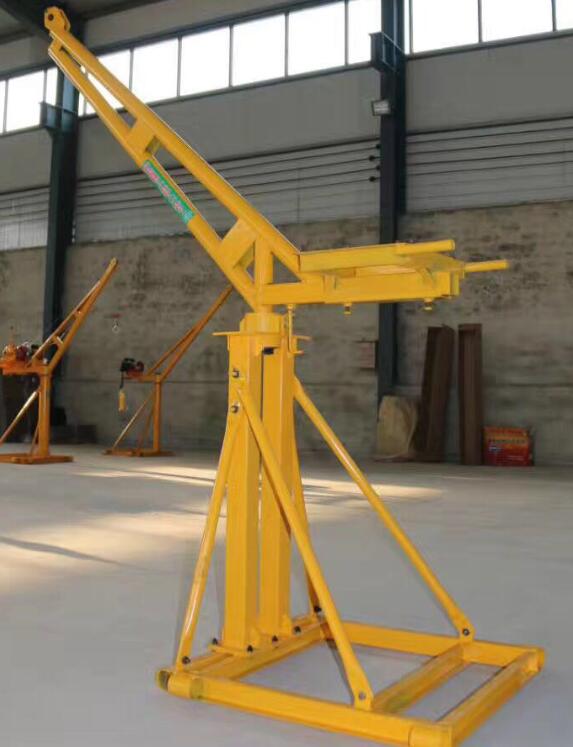 小型吊運(yùn)機(jī)進(jìn)行安全檢查項目圖片